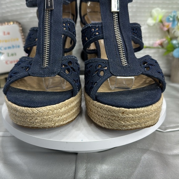 (S7) Michael Kors Damita Floral Embroidered Denim Wedge Sandals, Size 8 M - Picture 4 of 11